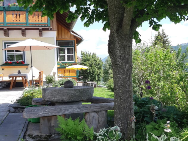 Das Haus im Sommer